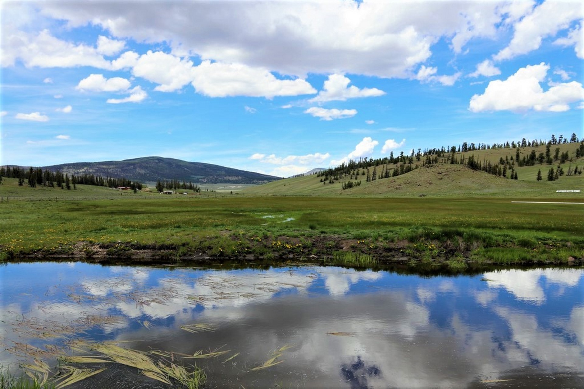 Saguache, CO Live Water Ranch - Los Creek Ranch