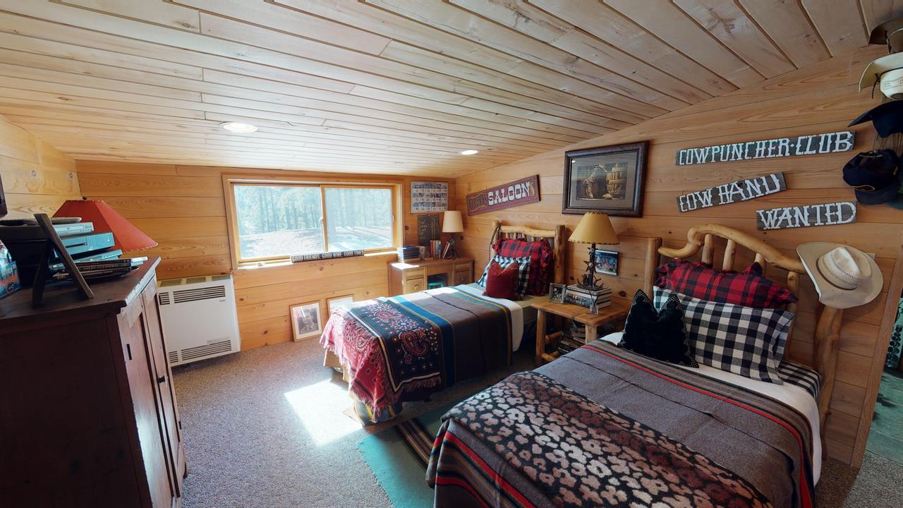 Pitman-Cherry-Creek-Ranch-Bedroom