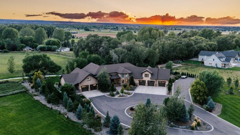 view-of-home-with-circular-driveway